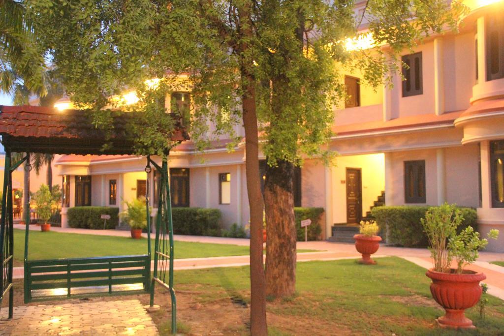 Juesta Rajputana Resort & Convention Centre, Udaipur Exterior photo